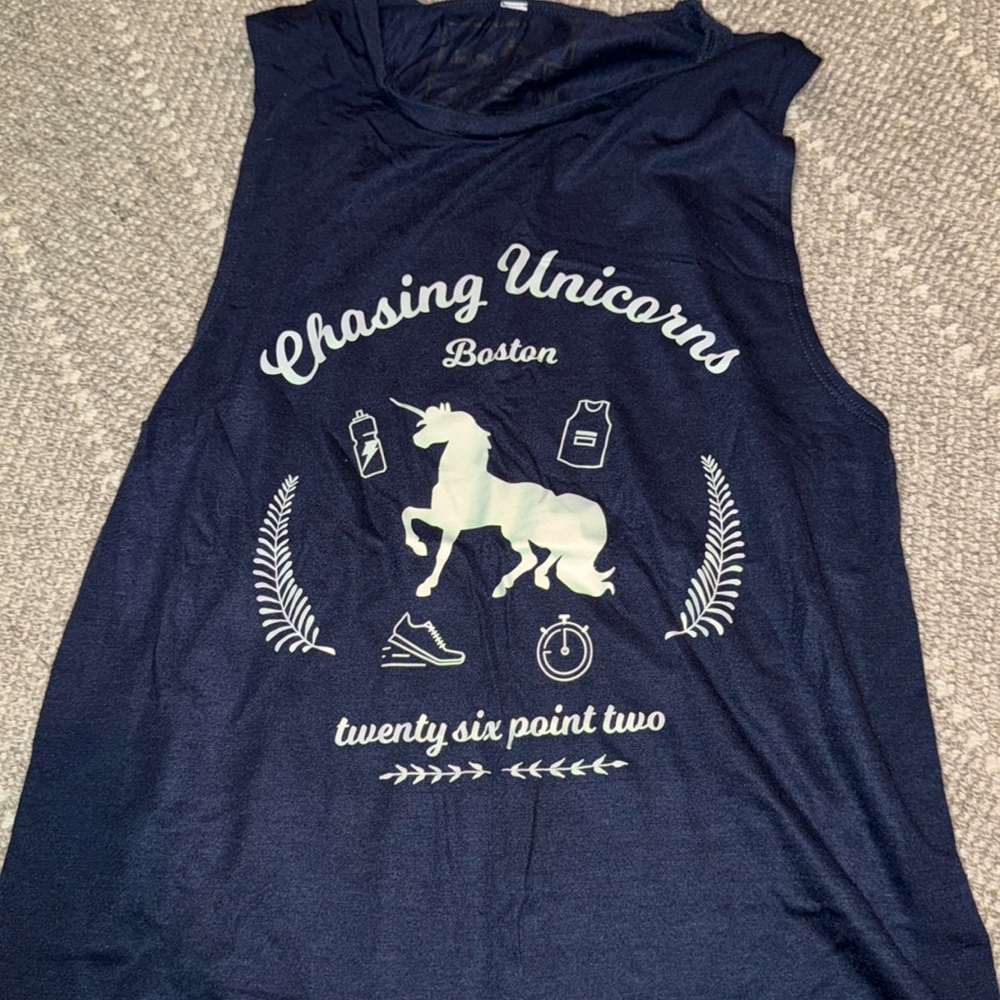 Light razorback tank size small